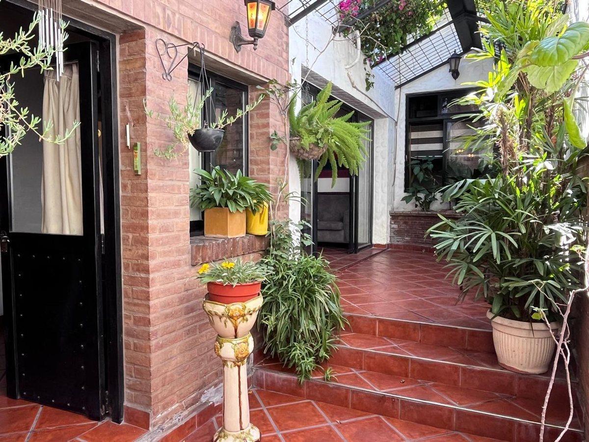 Foto de VENTA Amplia Propiedad en el Corazón de Ciudad, imagen 2