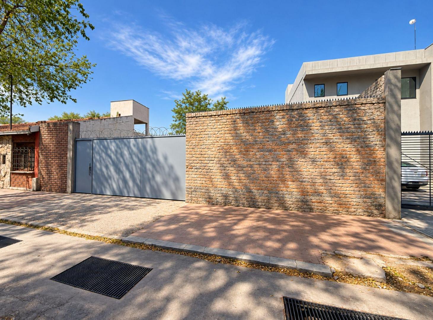 Foto de Venta Terreno ideal desarrollo comercial Mendoza, imagen 1
