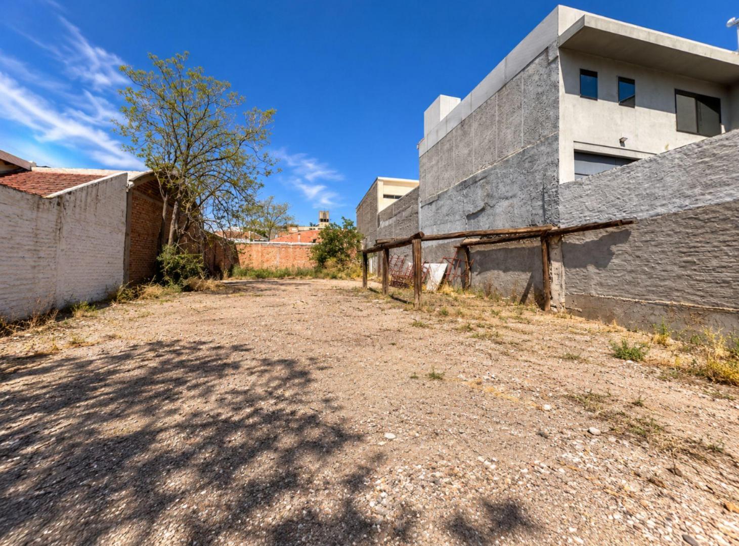 Foto de Venta Terreno ideal desarrollo comercial Mendoza, imagen 4