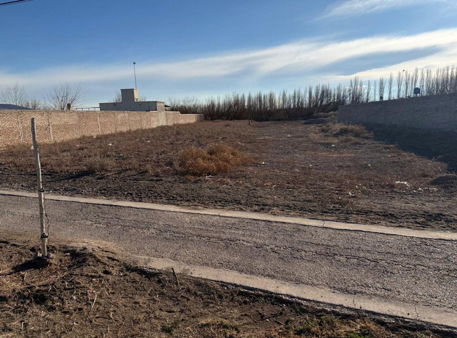 Foto de LOTE EN VENTA SOBRE RUTA 24, imagen 2
