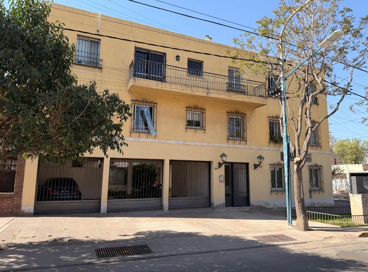 Foto de Venta Departamento 1 dormitorio Godoy Cruz, imagen 2
