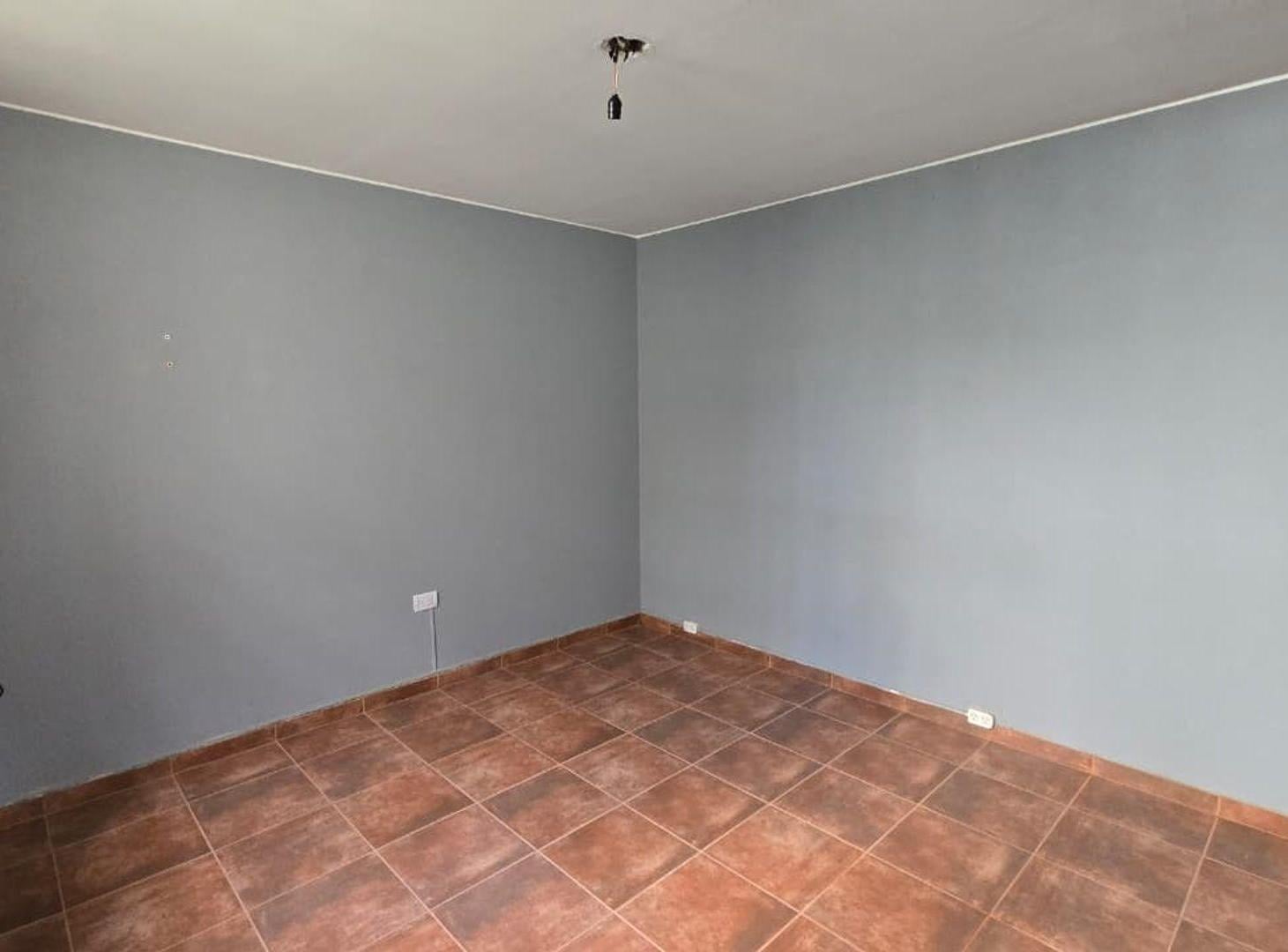 Foto de venta casa refaccionada 6ta sección apto comercial, imagen 5