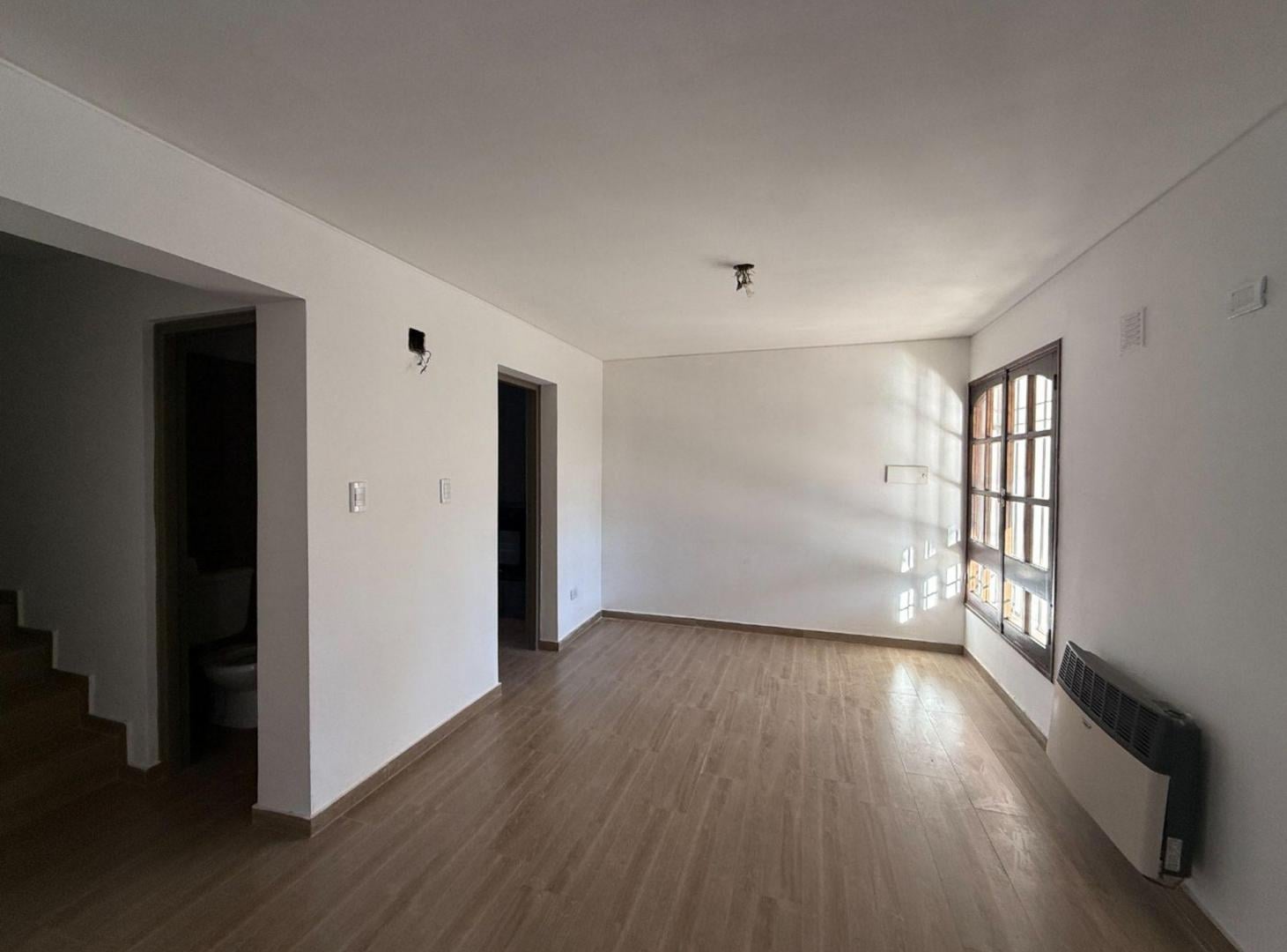 Foto de ALQUILER DUPLEX QUINTA SECCION MENDOZA, imagen 5