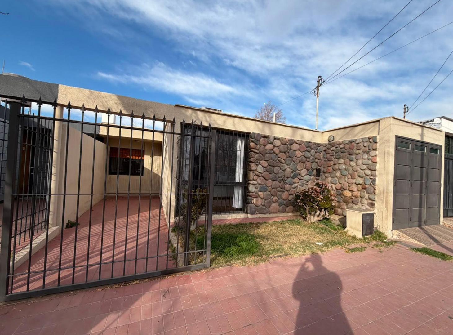Foto de CASA EN VENTA BARRIO MINETTI, imagen 1