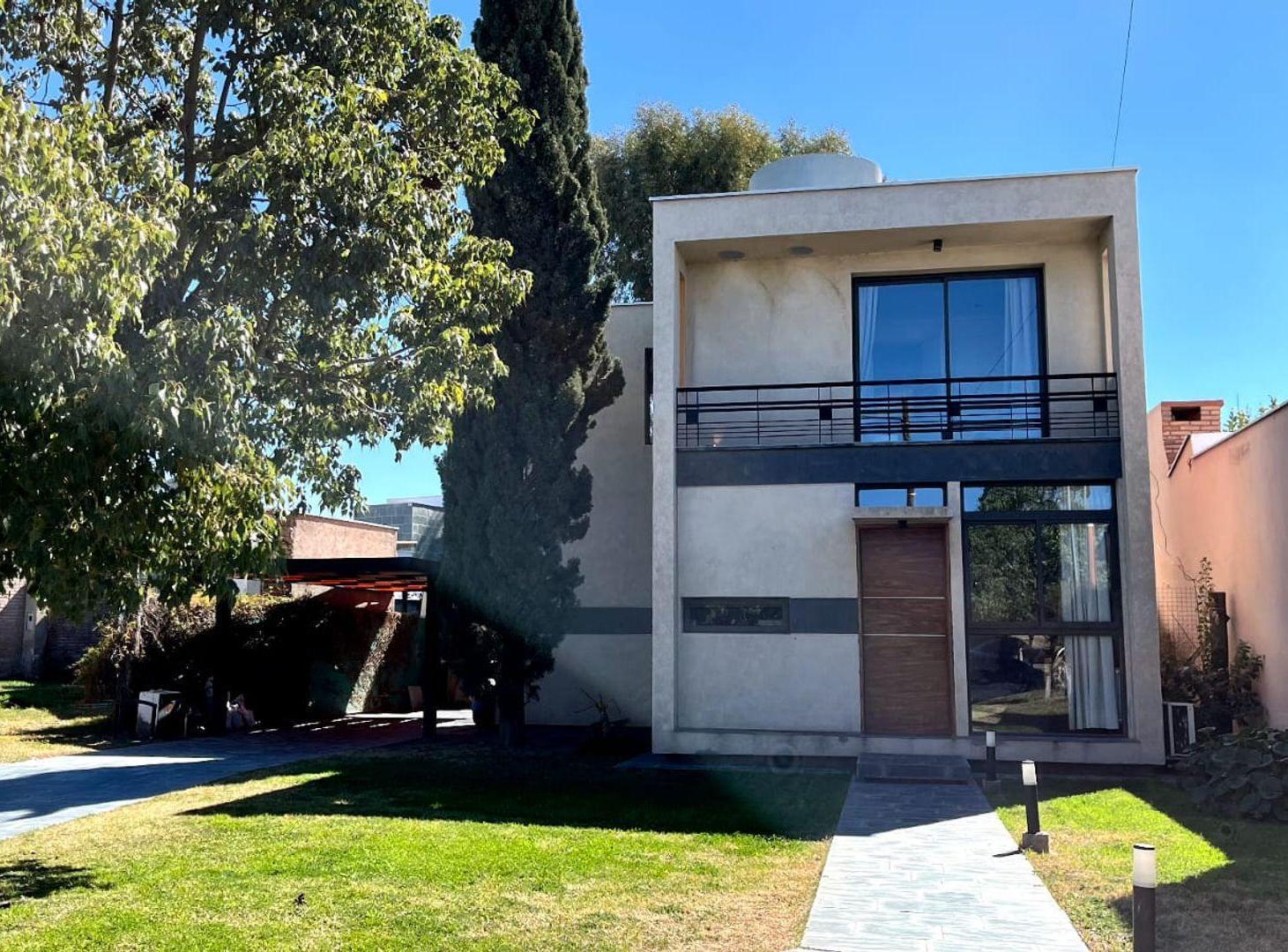 Foto de VENTA CASA B° PRIVADO APTO CREDITO MAIPU, imagen 4