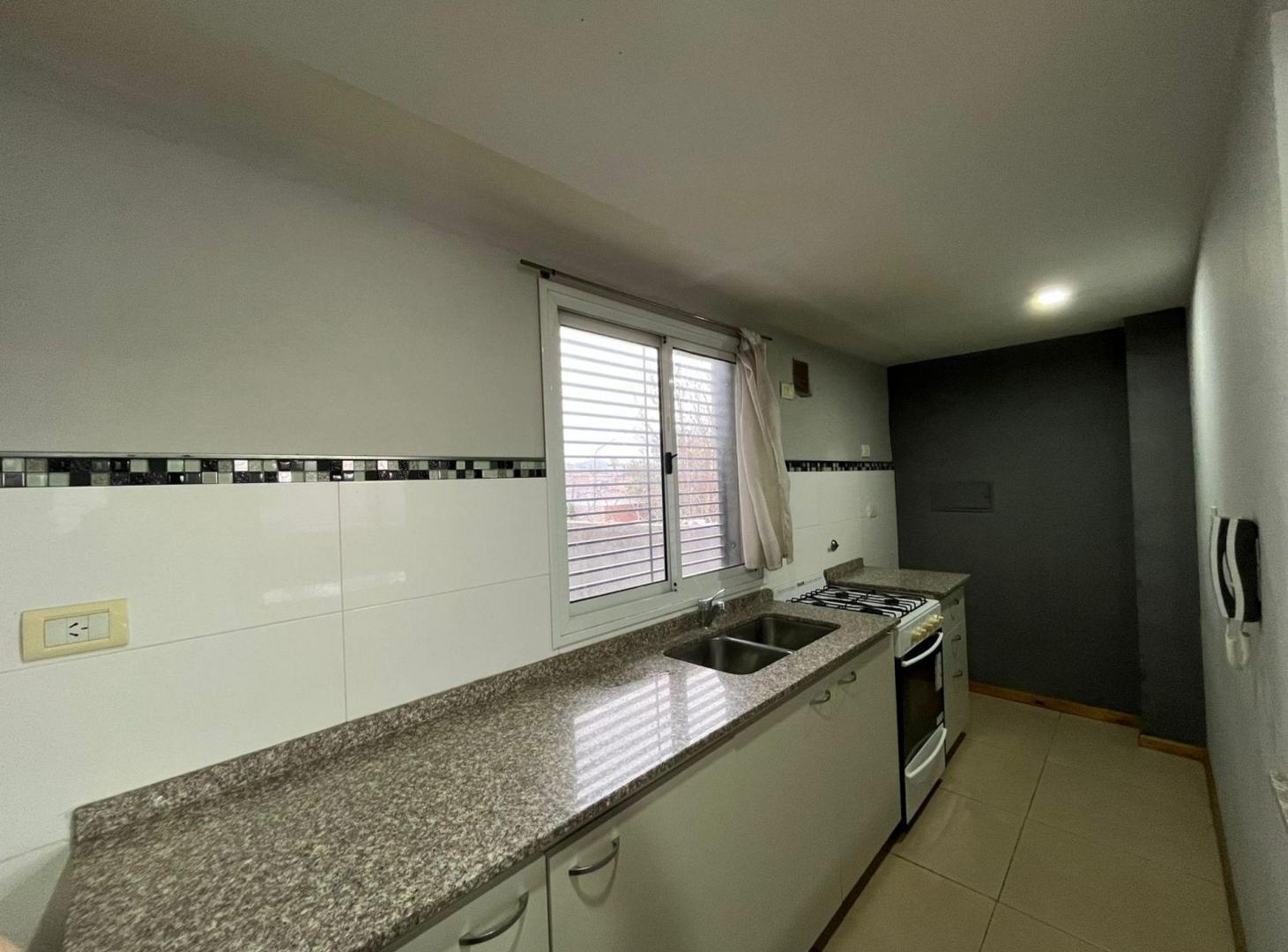 Foto de VENTA DEPARTAMENTO GODOY CRUZ, imagen 3