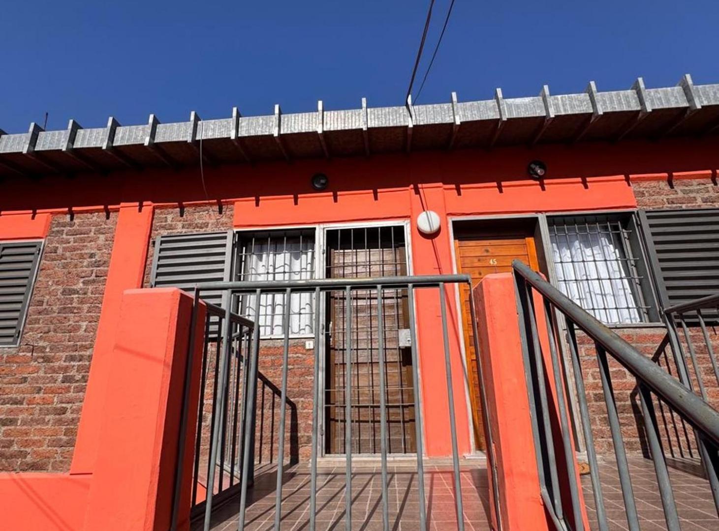 Foto de VENTA DEPARTAMENTO 3 DORMI 2DO PISO ESCL EL PARRAL, imagen 5