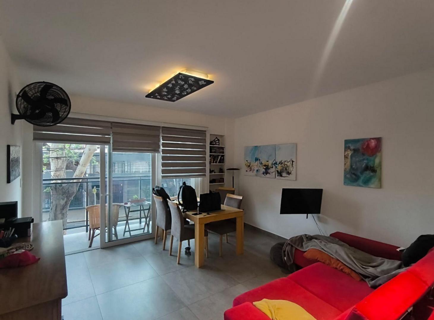 Foto de VENTA DEPARTAMENTO PISO CATEGORIA QUINTA SECCION, imagen 2