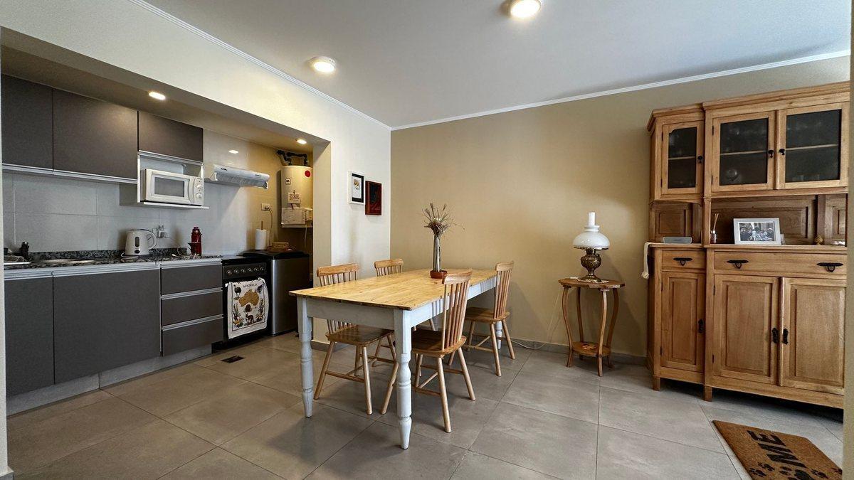 Foto de Venta Departamento Chacras De Coria Lujan De Cuyo, imagen 3