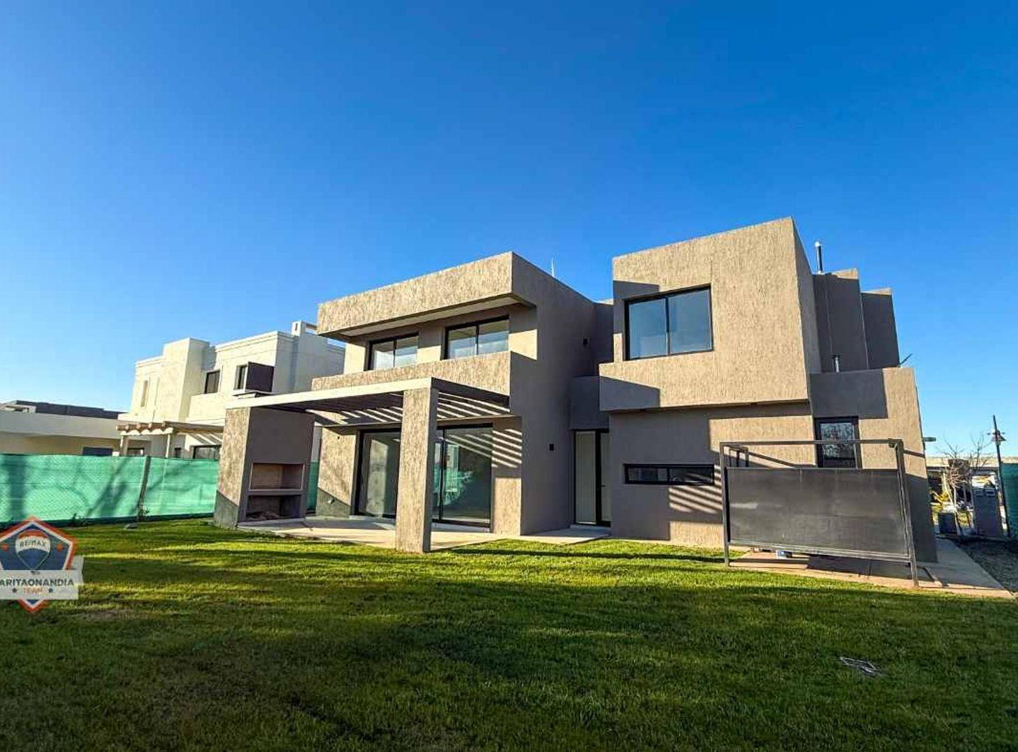 Foto de Casa en Venta en Barrio Privado en Luján de Cuyo, imagen 3