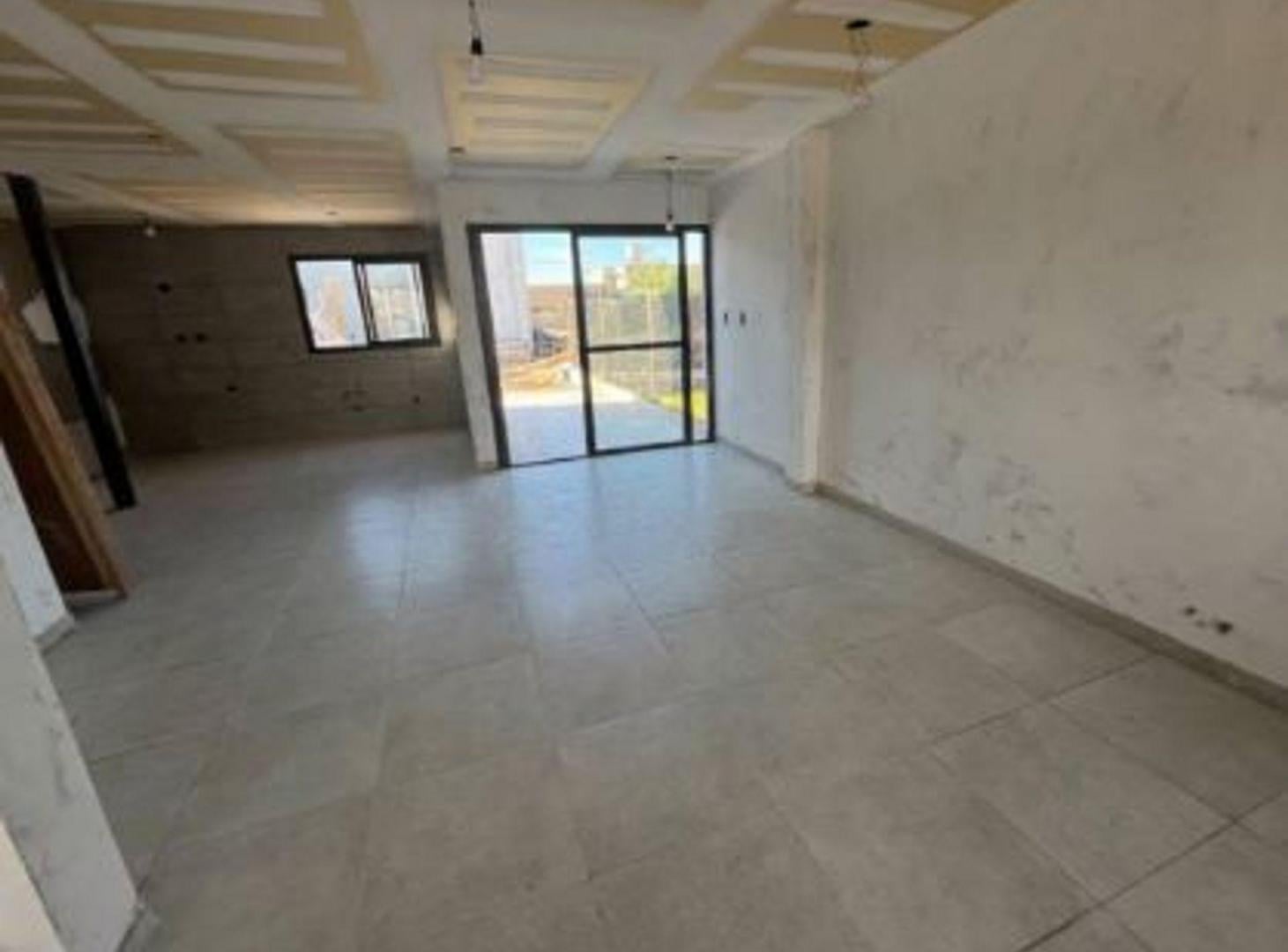 Foto de DUPLEX 3 DORM EN CONSTR. EN B° PRIVADO- LAS HERAS-, imagen 2