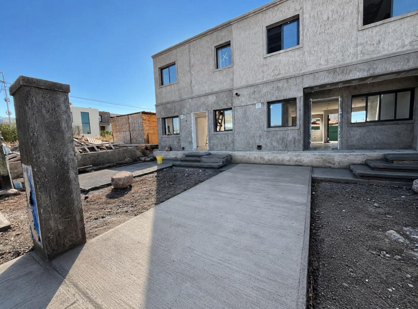 Foto de DUPLEX 3 DORM EN CONSTR. EN B° PRIVADO- LAS HERAS-, imagen 4