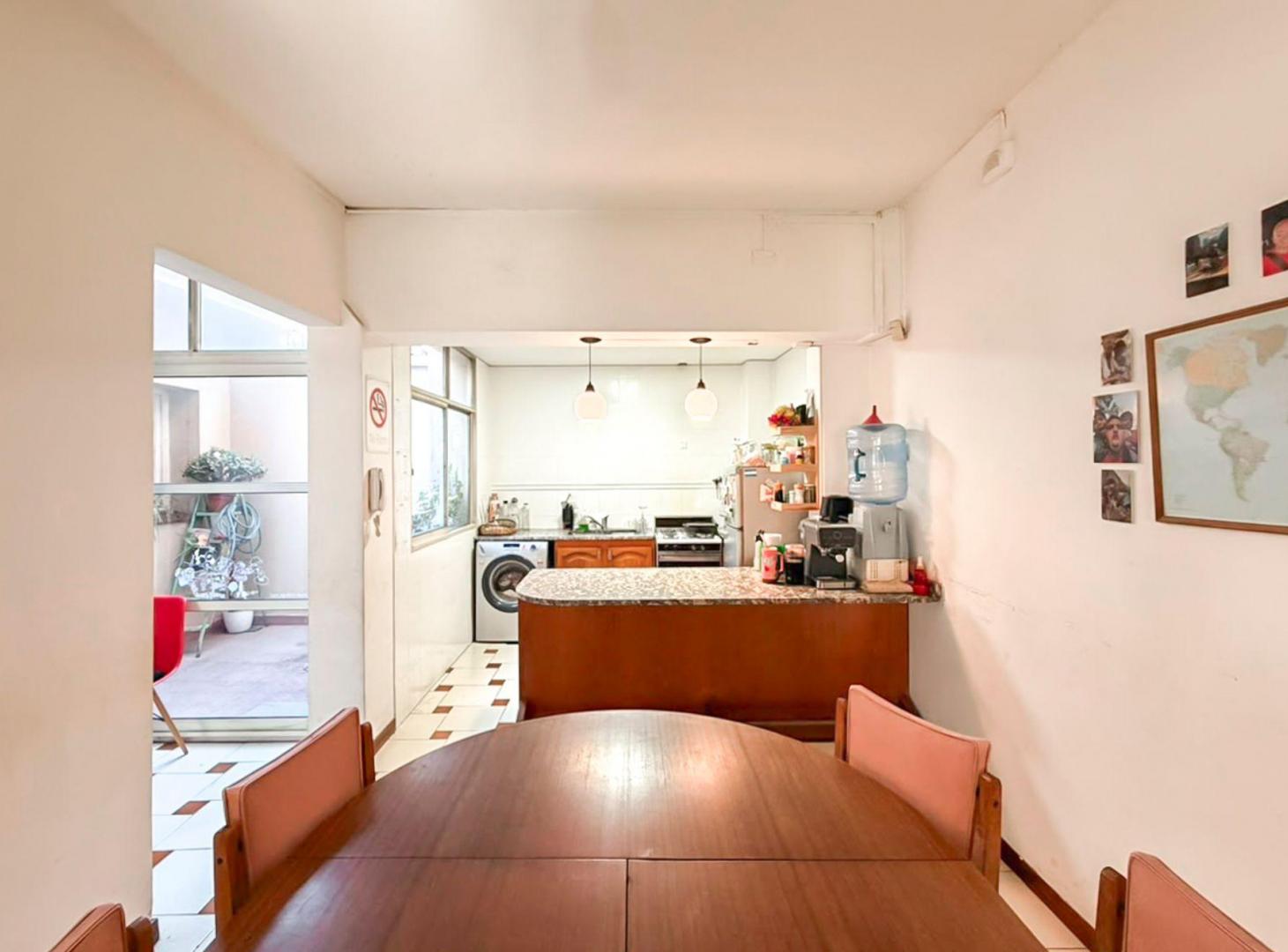 Foto de CASA TRES PISOS COCHERA Y TERRAZA VENTA SAN JOSE, imagen 3