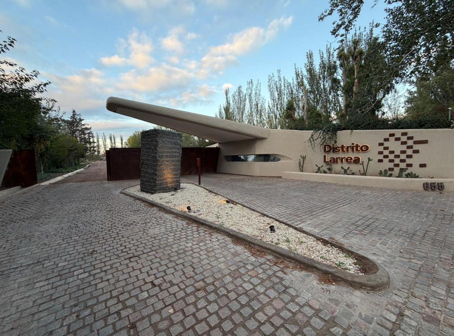 Foto de Lote Distrito Larrea Terreno + opción de proyecto, imagen 1