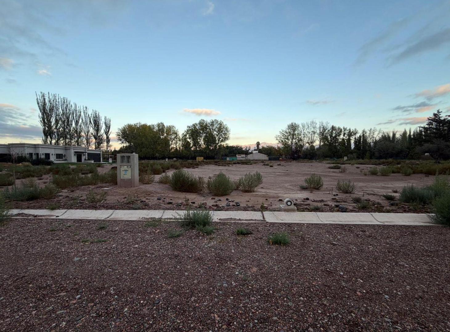 Foto de Lote Distrito Larrea Terreno + opción de proyecto, imagen 3