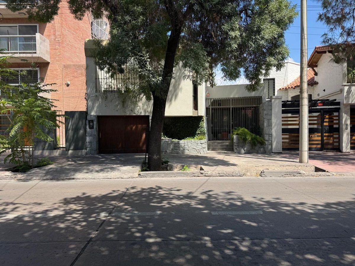 Foto de venta casa quinta seccion, imagen 2
