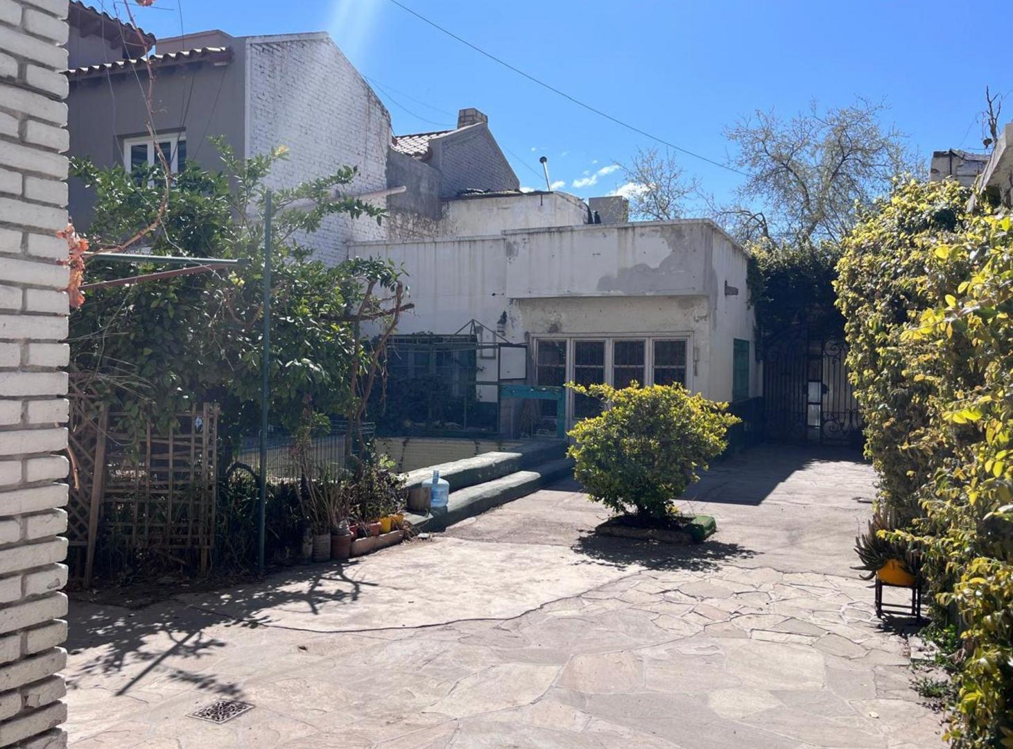 Foto de VENTA CASA A RECICLAR CIUDAD MENDOZA, imagen 3