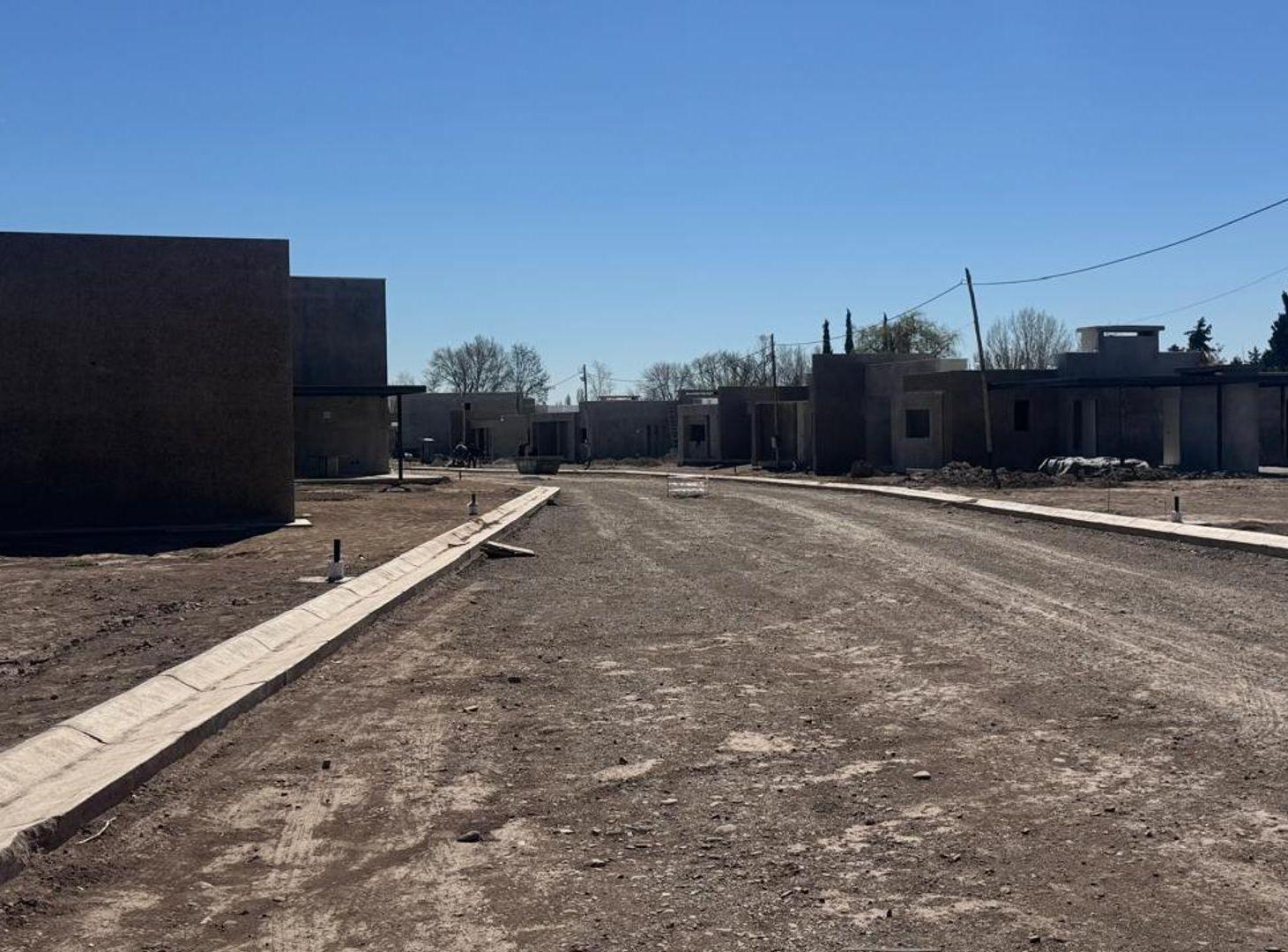 Foto de CASA EN VENTA LUJAN, ALMIRANTE BROWN Y VIAMONTE, imagen 5