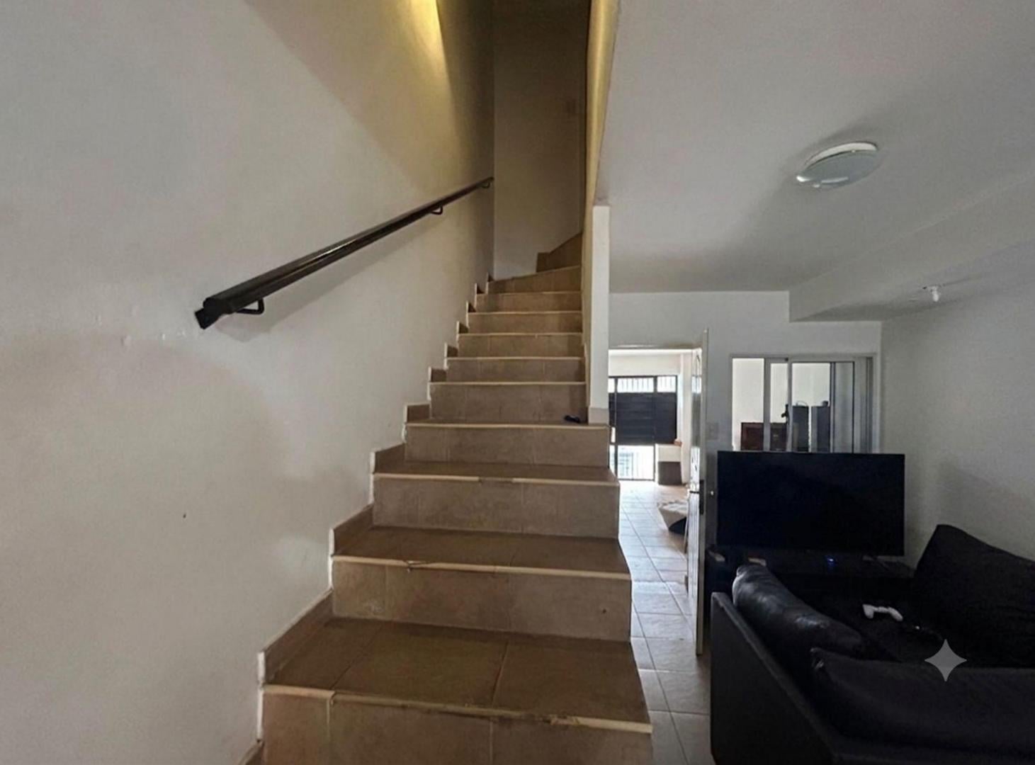 Foto de DUPLEX EN VENTA LAS HERAS OPORTUNIDAD DE INVERSION, imagen 5
