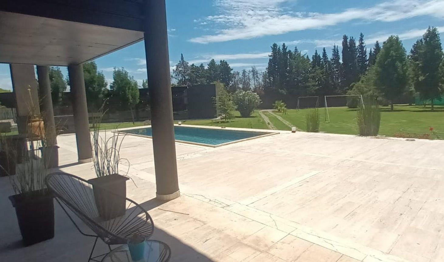 Foto de Casa de categoría-4 dorm en venta Gllén-parquizado, imagen 5