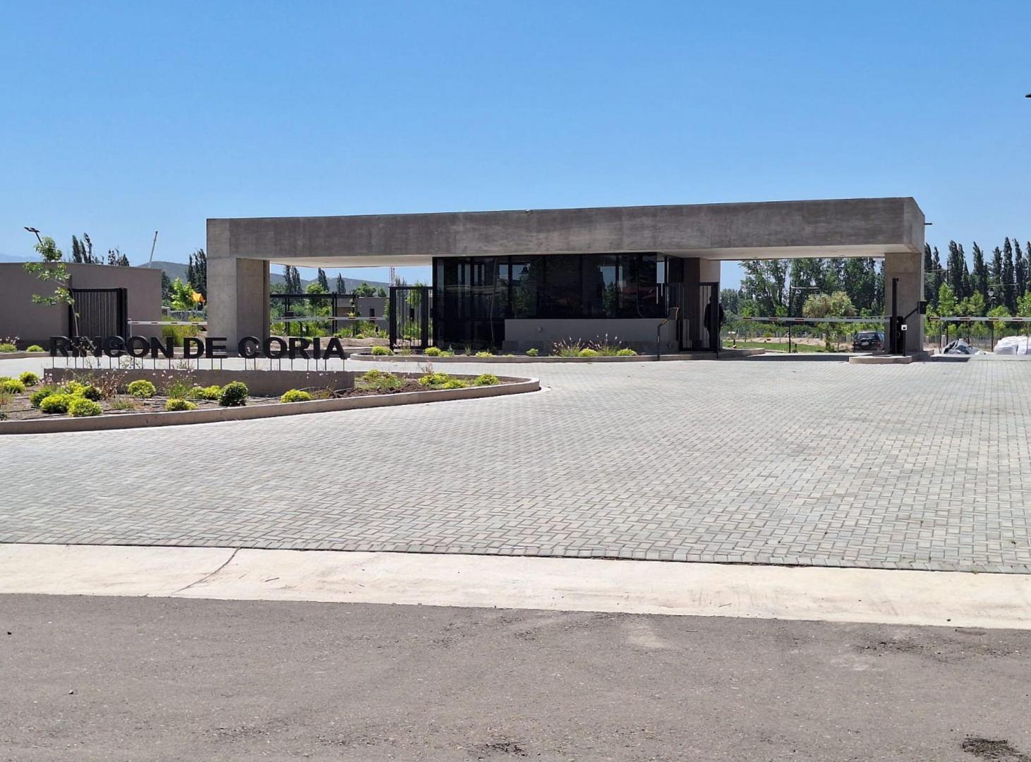 Foto de VENDE LOTE EN RINCON DE CORIA barrio privado, imagen 2