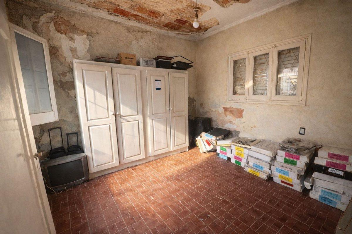 Foto de VENTA CASA A RECICLAR EN CIUDAD – ÁREA FUNDACIONAL, imagen 4