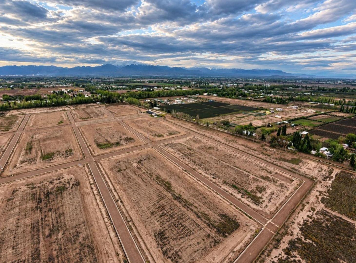Foto de LOTE EN VENTA PENTA DISTRITO PEDRIEL, imagen 2