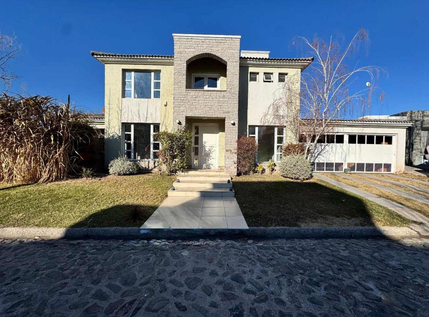 Foto de CASA EN ALQUILER BARRIO PRIVADO GUAYMALLEN, imagen 2