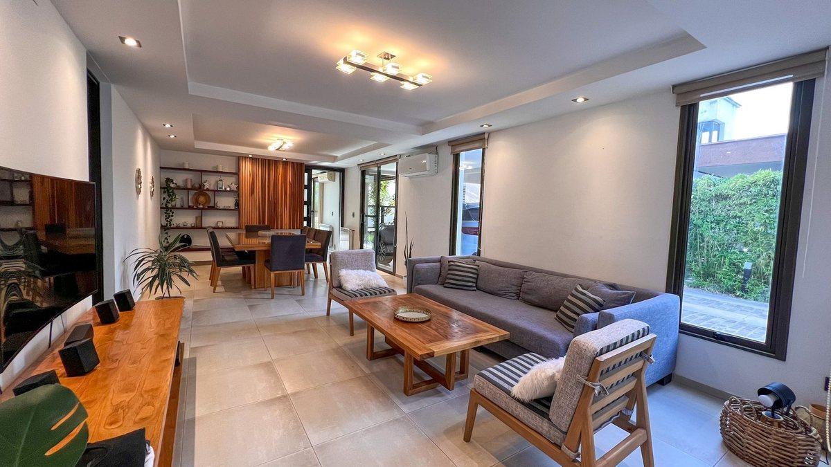 Foto de Casa en Venta en Barrio Privado Maipú, imagen 3