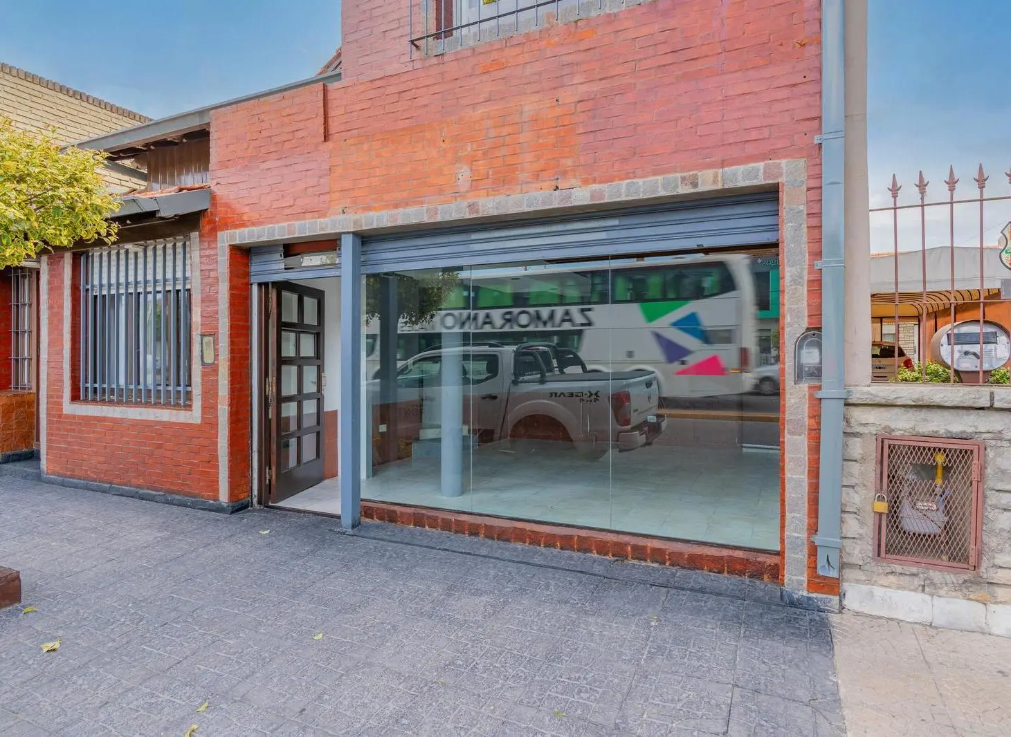 PH-4 ambientes-Patio-Local-San Cayetano 4