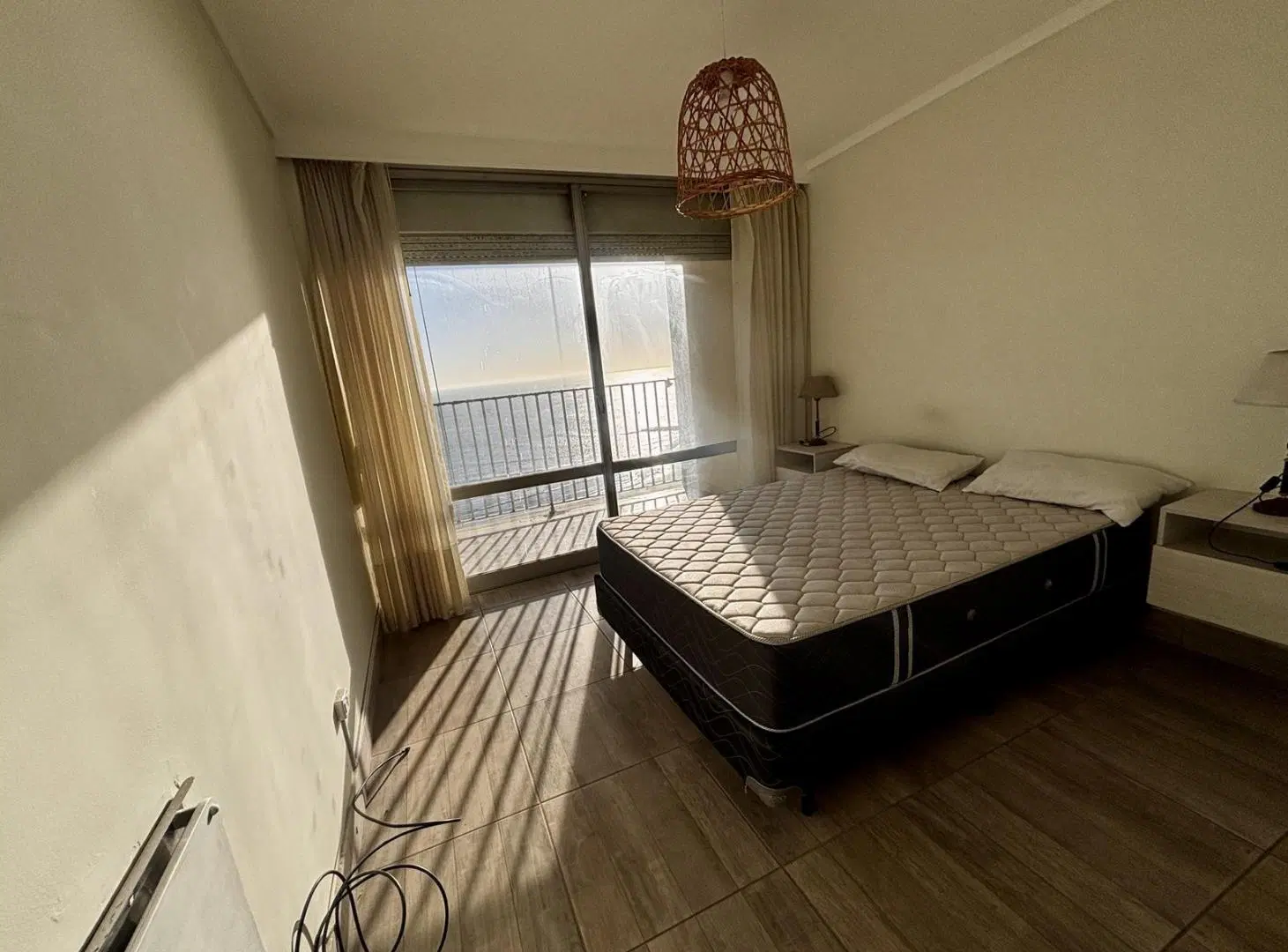 Departamento-3 ambientes-balcón-vista al mar-torreón 3