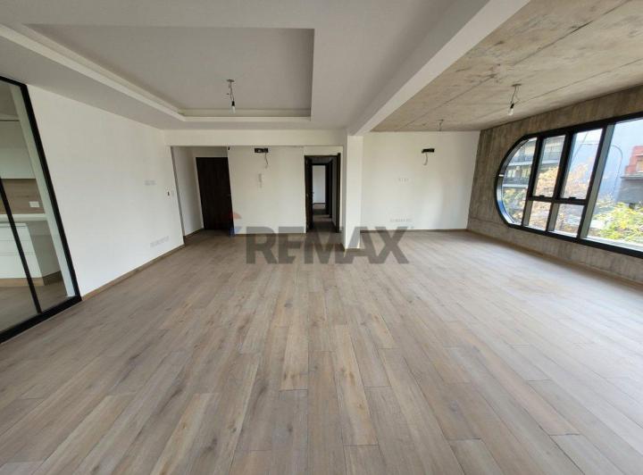 VENTA DTO 5 AMB C/BCON TERRAZA. Posesión inmediata 2