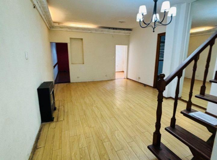 VENTA PH SIN EXPENSAS 6 AMBIENTES TERRAZA PATIO 4