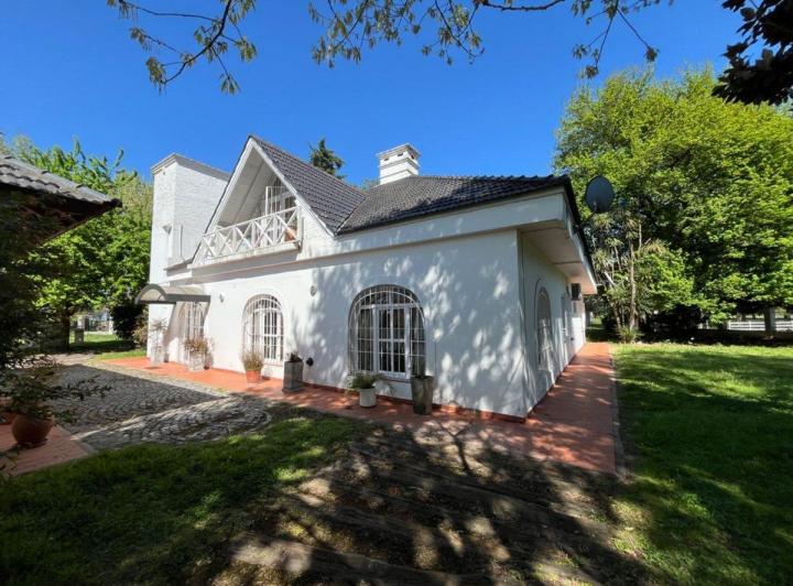 SE ALQUILA Casa Quinta Ruta 53 y Ruta 6 LA PLATA 3