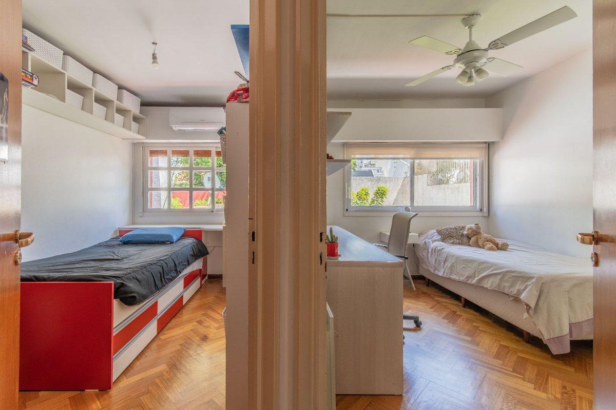 VENTA CASA 6 amb c/ patio y parrilla- CABALLITO