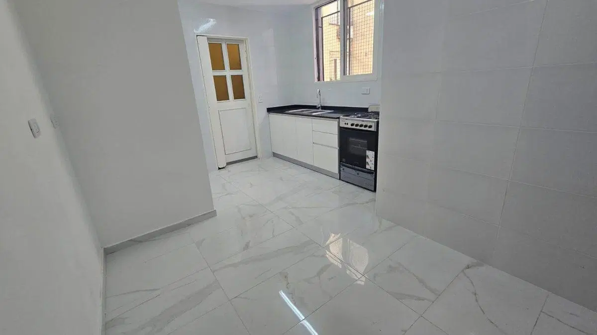 DEPARTAMENTO 4 AMB  COCHERA  BAULERA PALERMO 5