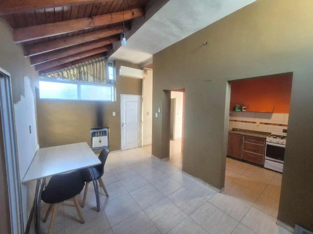 Venta PH 4 ambientes sin expensas con terraza 2