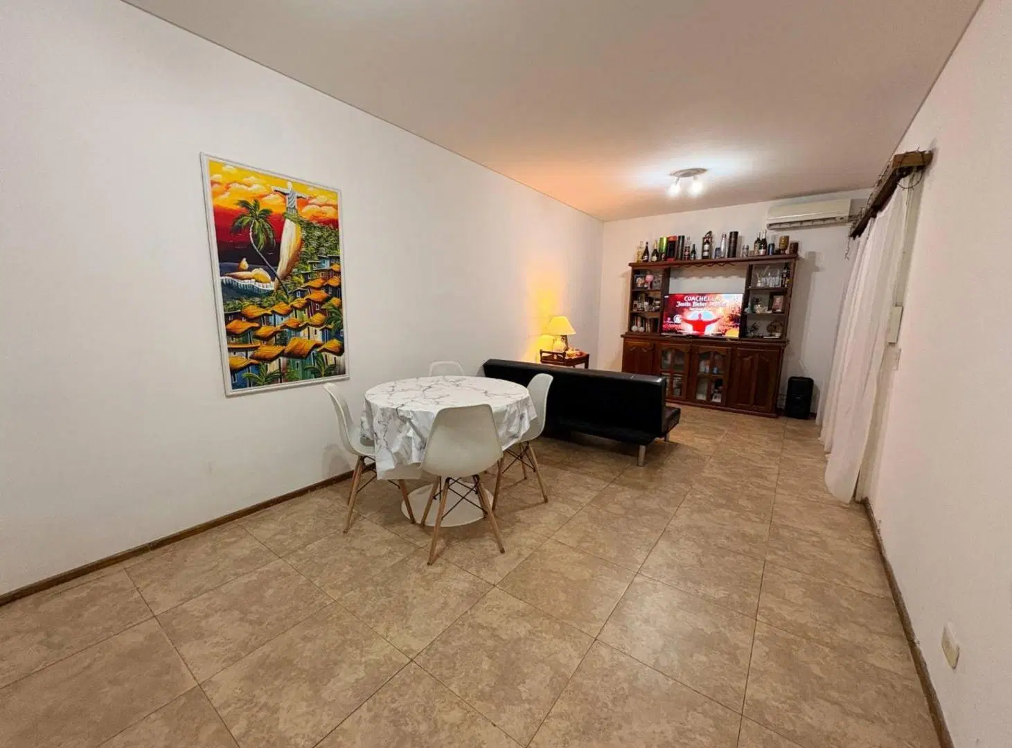 DPTO EN VENTA 4 AMB C/ PATIO BAUL Y GGE. CABALLITO 4