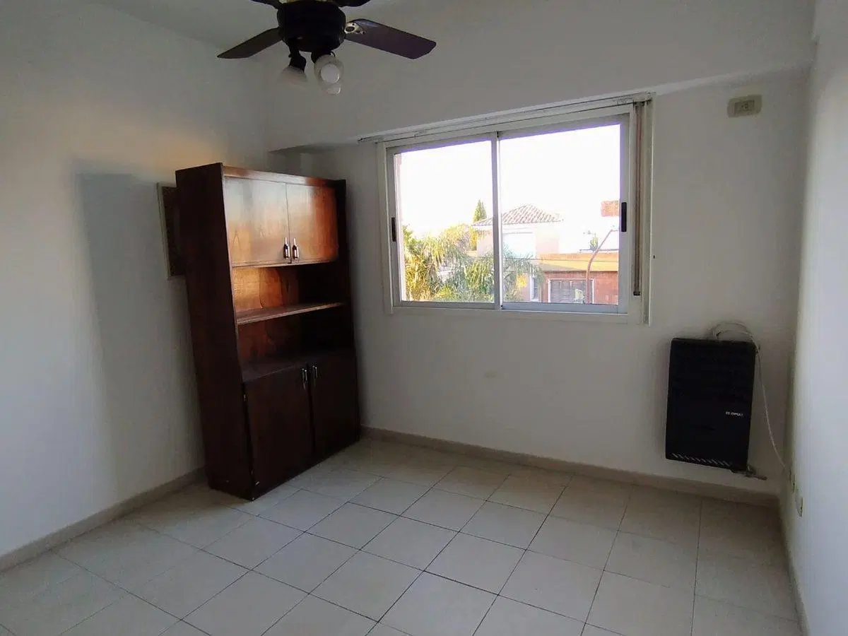 DEPARTAMENTO 3 AMB CON COCHERA BALCÓN RAMOS MEJIA 2