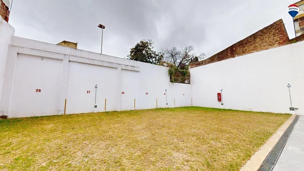 COCHERA en VENTA VILLA SANTA RITA DESCUBIERTA 3