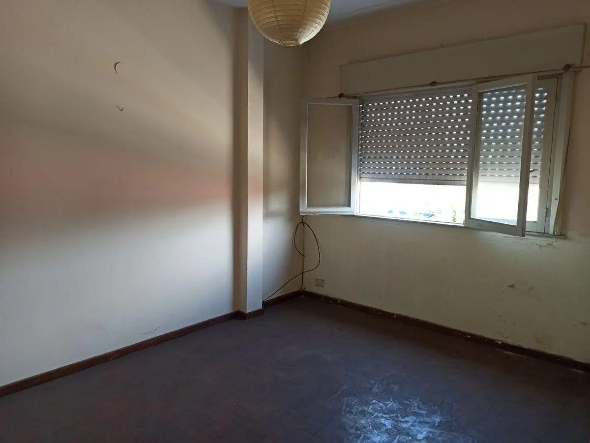 VENTA DEPARTAMENTO 2AMB BURZACO - COCHERA 3