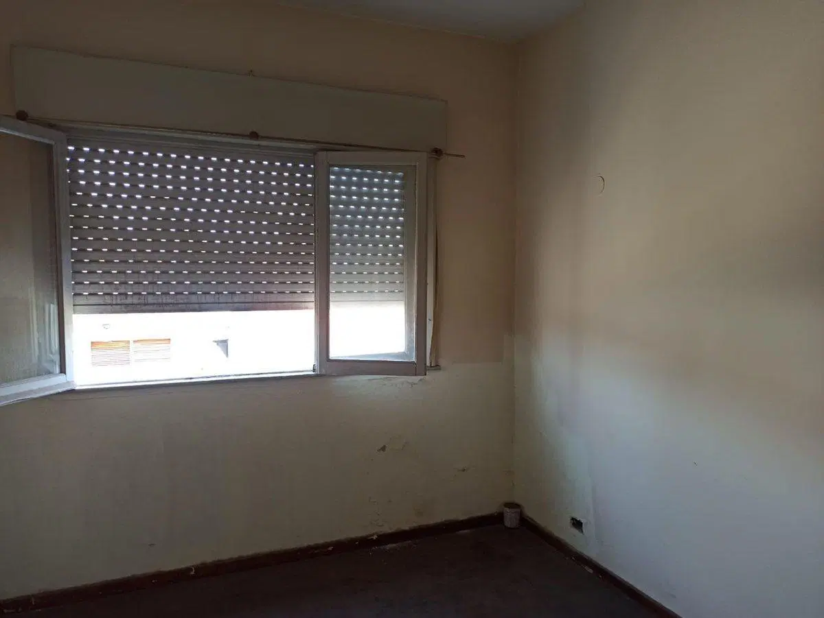 VENTA DEPARTAMENTO 2AMB BURZACO - COCHERA 4