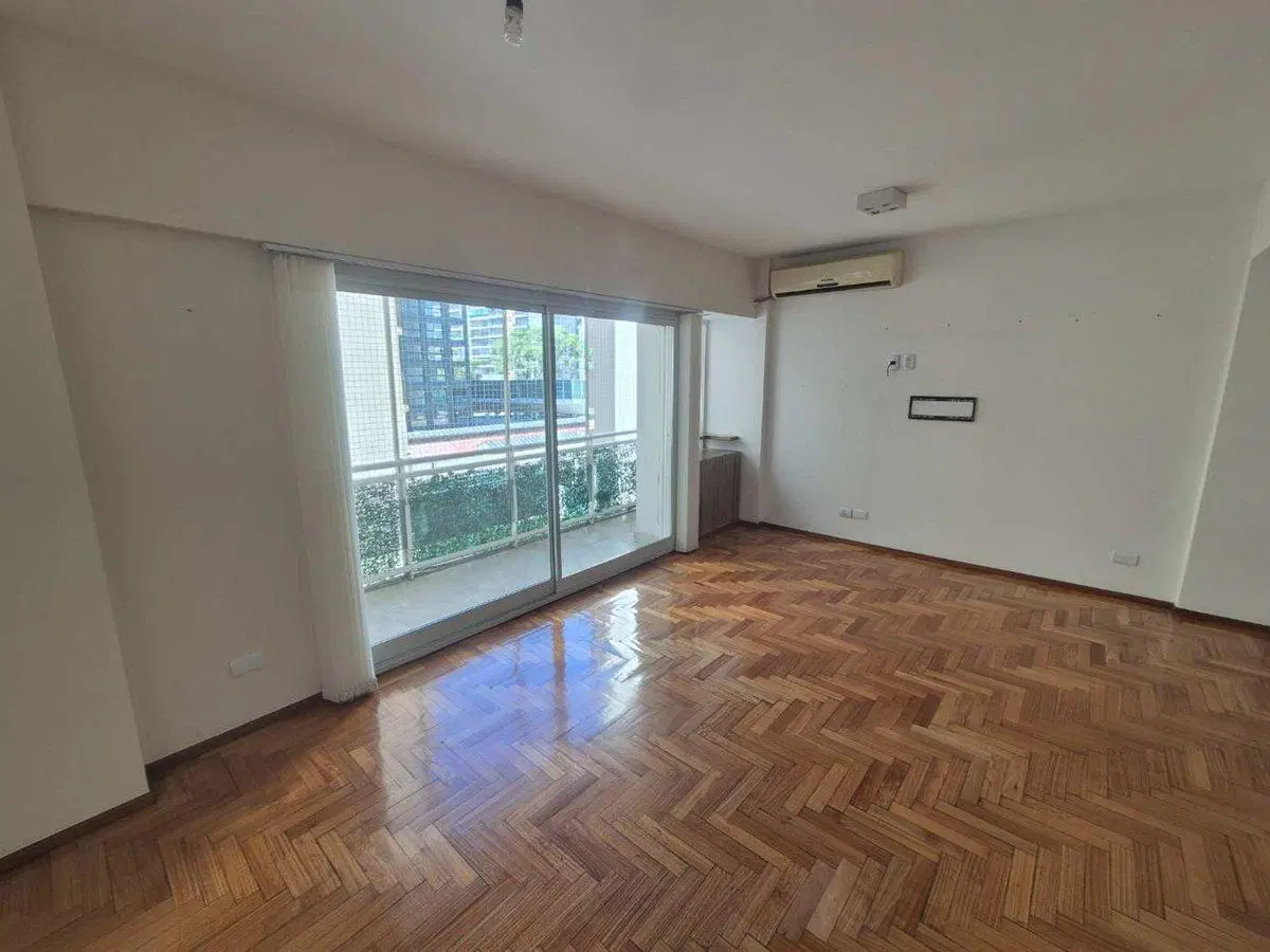 Venta Departamento tres ambientes Belgrano 2