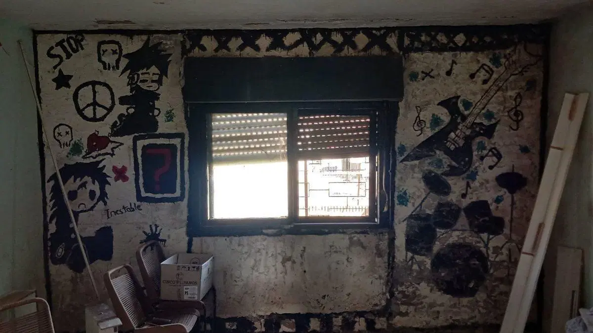VENTA DE CASA A "RECICLAR" BENAVIDEZ 4