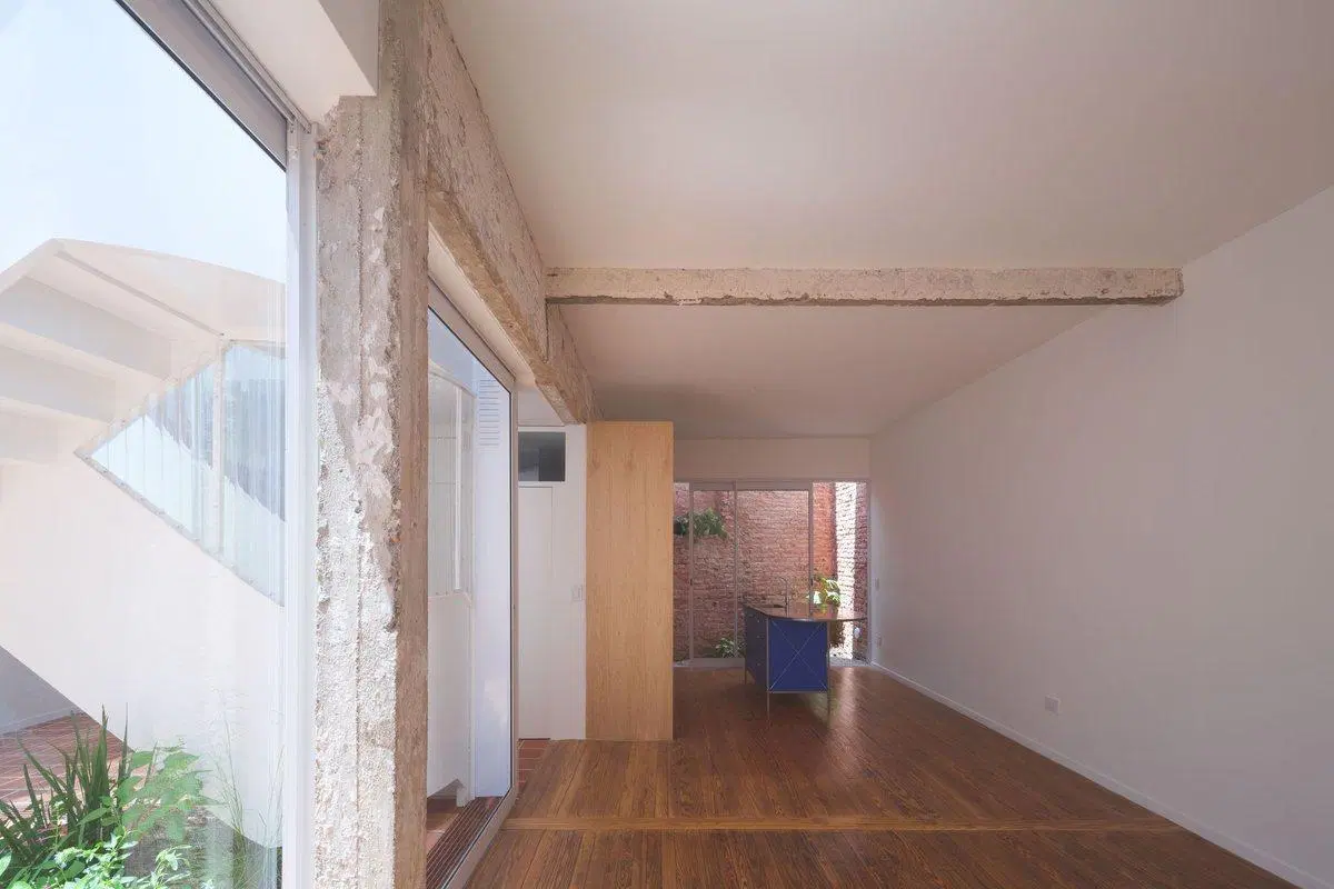 VENTA PH 3 AMB + ESTUDIO. REFACCIONADO A NUEVO 3