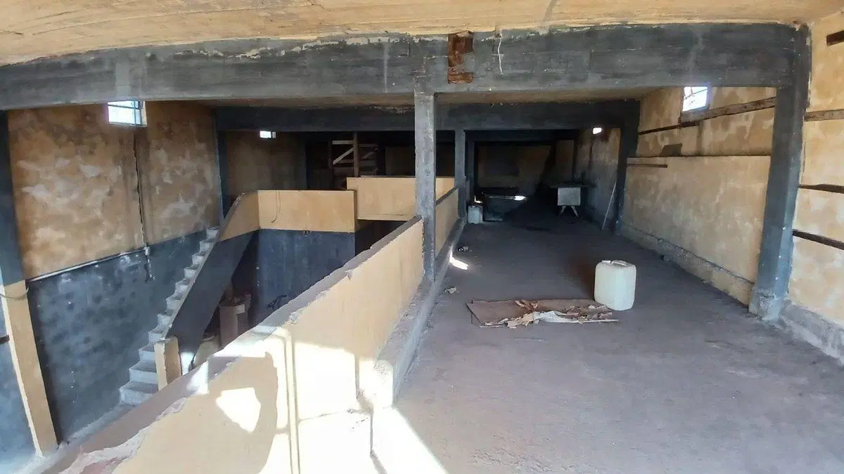 VENTA DEPOSITO Y DTO. A REFACCIONAR 400M2 LANUS 5
