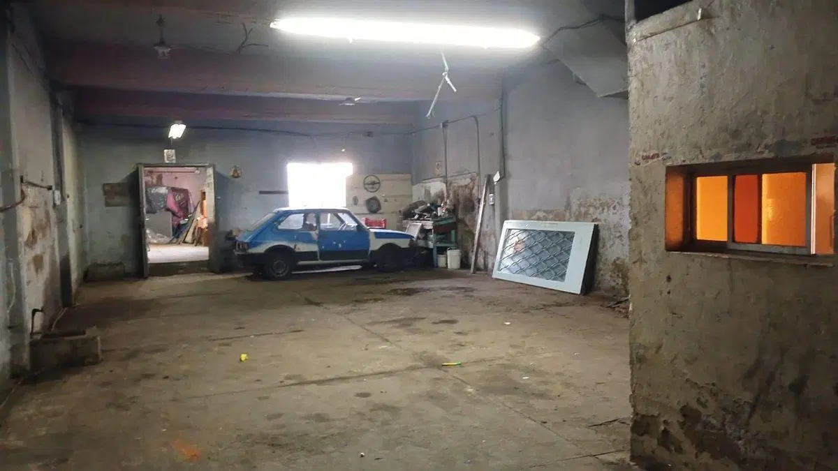 VENTA DEPOSITO Y DTO. A REFACCIONAR 400M2 LANUS 2