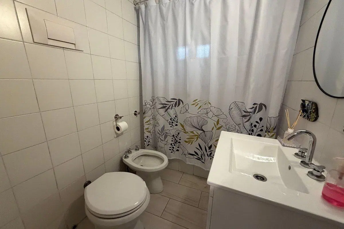 VENTA DTO 3 AMB+DEP. APTO PROFESIONAL BARRIO NORTE 2