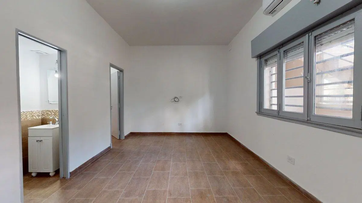 PH en VENTA 4 ambientes BANFIELD RECICLADO PATIO 2