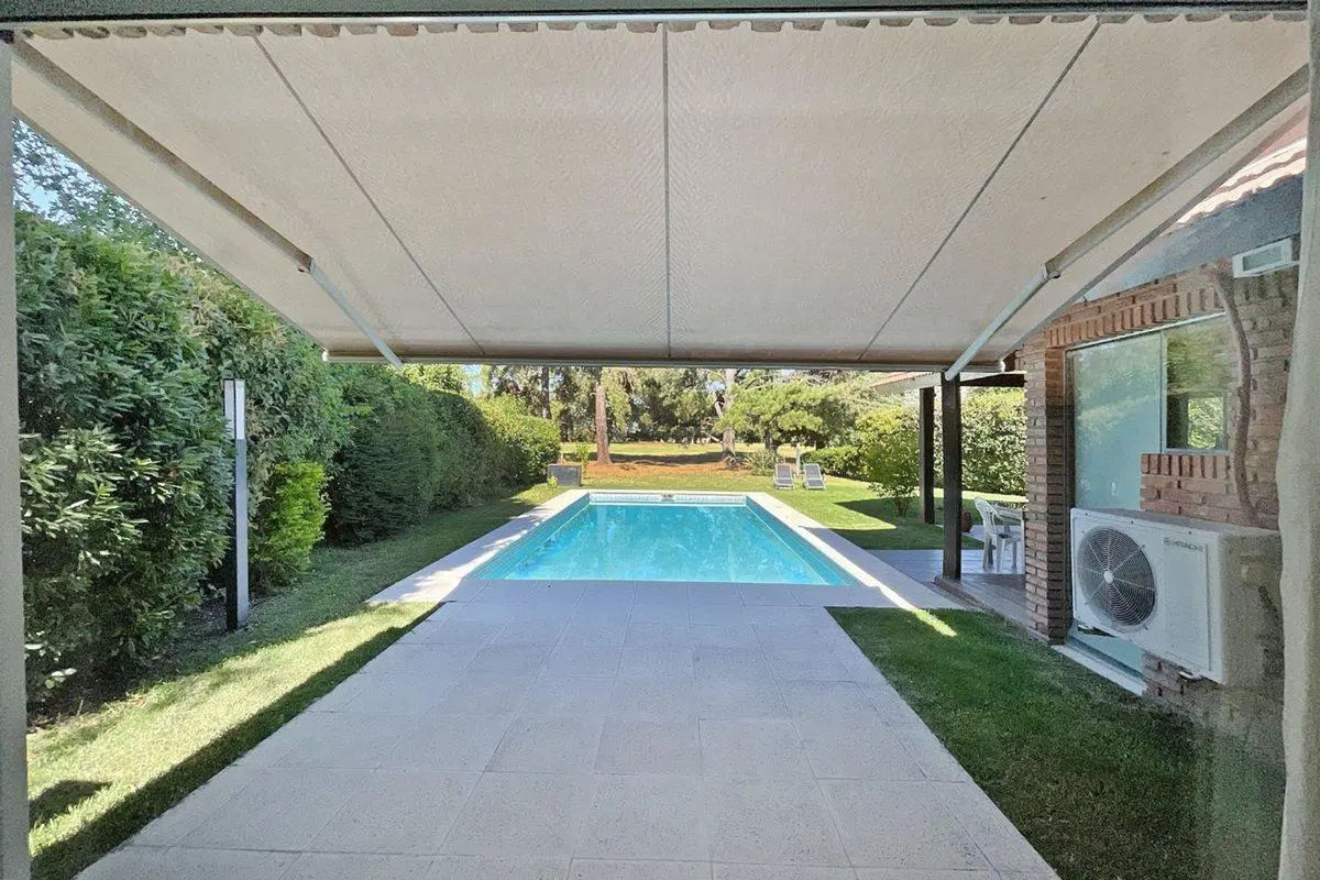 CASA en venta , en Country Club LOS CARDALES. 3